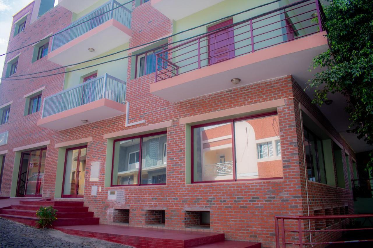 Hotel Santos Pina CAPE VERDE Extérieur photo